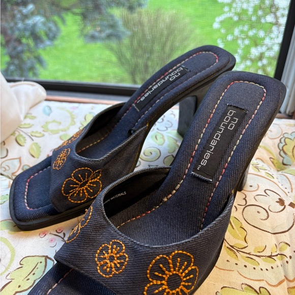 Vintage No Boundaries Dark Blue Denim Slide Heels with Orange Floral Stitching - Picture 7 of 7